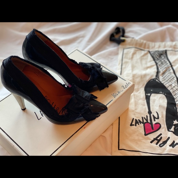 Lanvin x H&M Black Leather Pumps with Bow - Picture 9 of 9